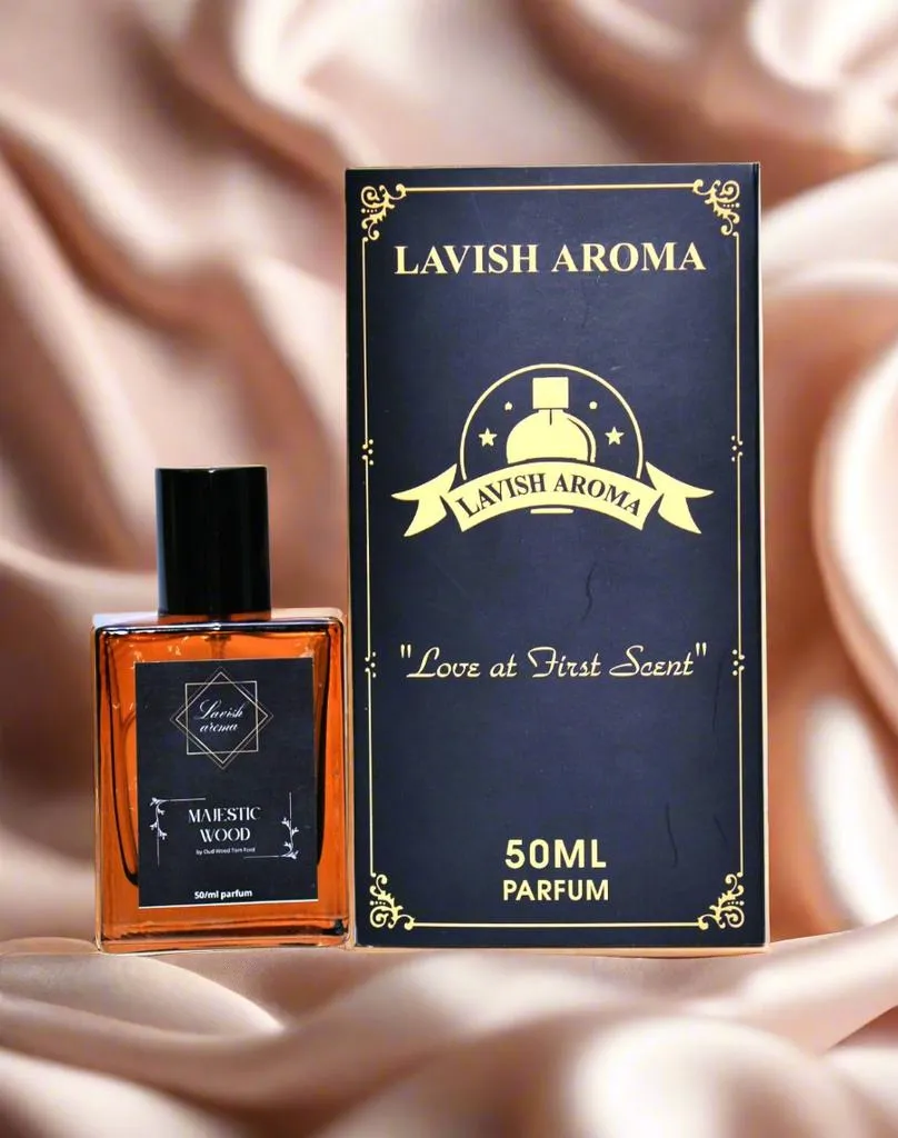 Men’s Woody Scent Perfume – Main Bottle with Travel Pocket Perfume